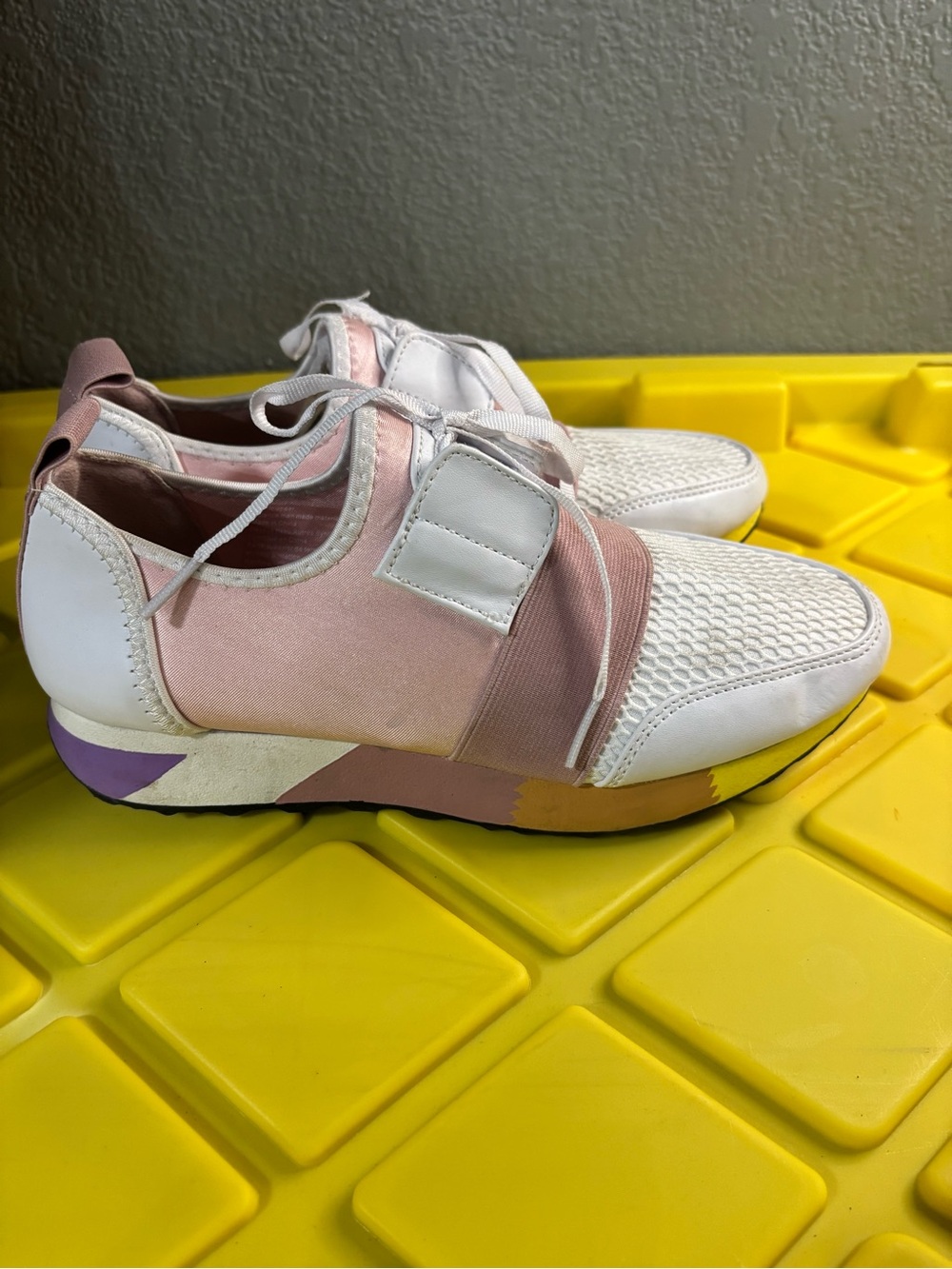 Women's Pink White Athletic Platform Sneakers Size 7.5